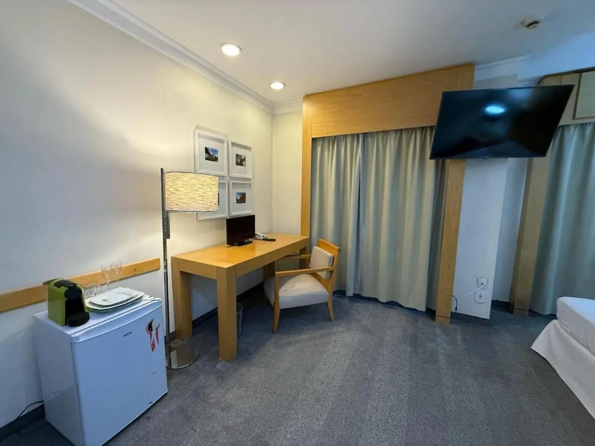 Flat Excelente Em Frente Ao Aeroporto De Congonhas - H1901 Hotel São Paulo